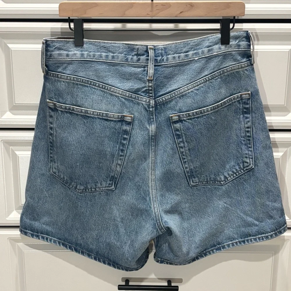 Agolde Stella Light Blue Jean Shorts - Picture 5 of 8
